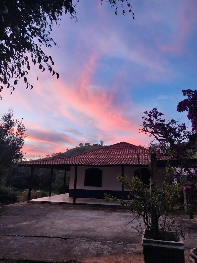 Casa De Campo Com Piscina A 2 Min De Cunha Eksteriør billede